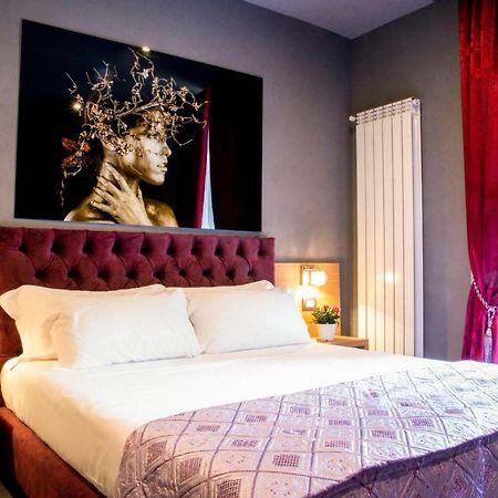 נאפולי Umberto I° Suite & Spa מראה חיצוני תמונה