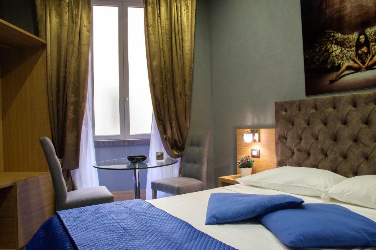 נאפולי Umberto I° Suite & Spa מראה חיצוני תמונה